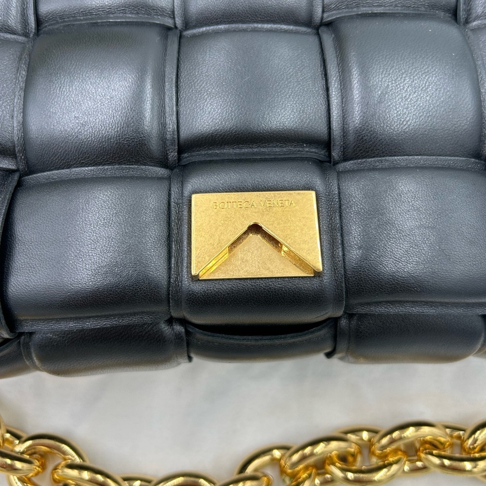 Women's Bottega Venetta Maxi lambskin intreccio padded chain cassette Crossbody - Picture 11 of 13